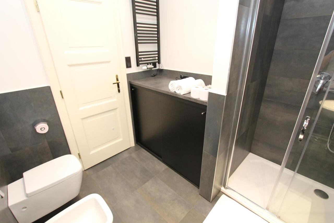 Luxury Apartments Krocinova Prag Eksteriør billede