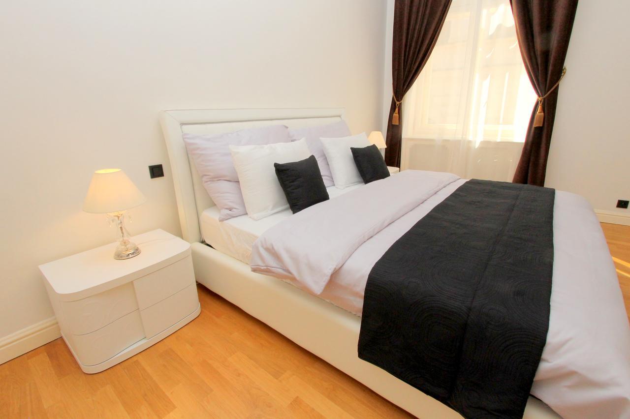 Luxury Apartments Krocinova Prag Eksteriør billede